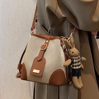 Dámská crossbody kabelka Dámská jarní/letní bucket kabelka Prémiová dojíždějící lehká luxusní taška přes rameno