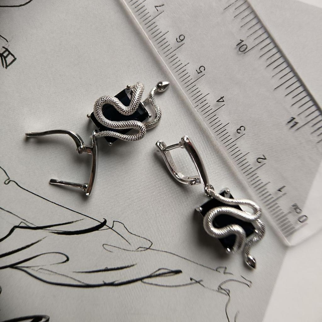 Silberohrringe mit Saphir Nano 11.808ct (2182467)