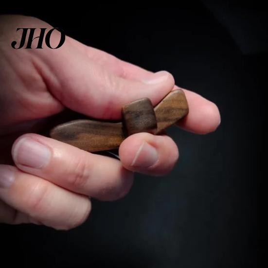 Portable Wooden Cross Olive Wood Pocket Smooth Texture Pocket-sized Stress Relief Spiritual Handcrafted Companion My Heart Encouragement Gift