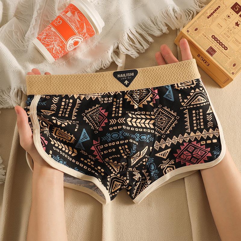 Men s Spring and Summer Trend Retro National Style Printed Cotton 10A Breathable Boxer Briefs L