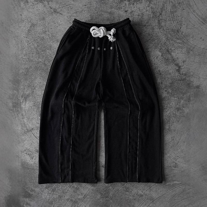 

Європейський та американський дарк-рок стиль, штани кежуал, що звисають M чорний