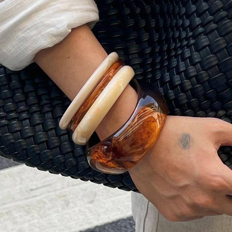 Ingemark 4 Styles Y2K Boho Thick Resin Acrylic Bangles for Women 2026 New Fashion Geometric Irregular Bracelet Aesthetic Jewelry