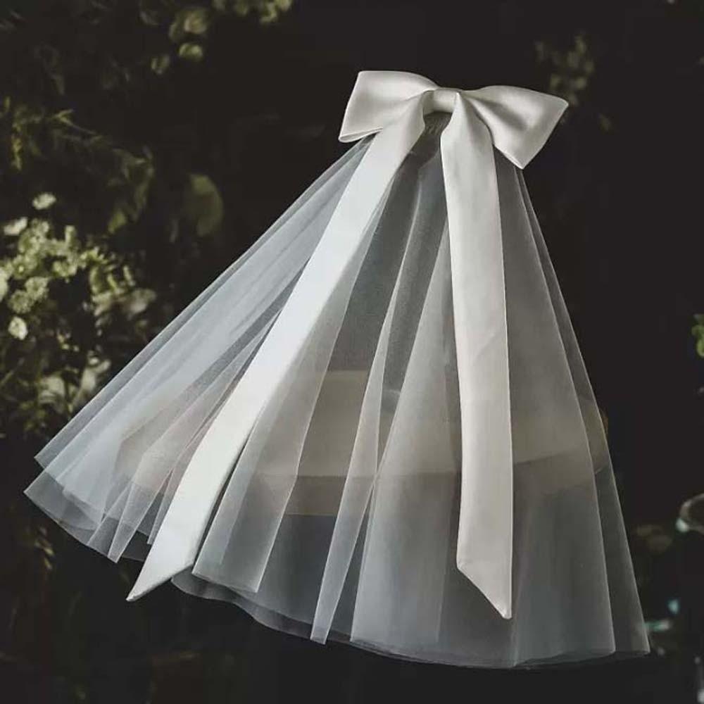 Single Layer Bride's White Headgear Romantic Bridal Headdress Elegant Long Satin Bow Veil  Wedding