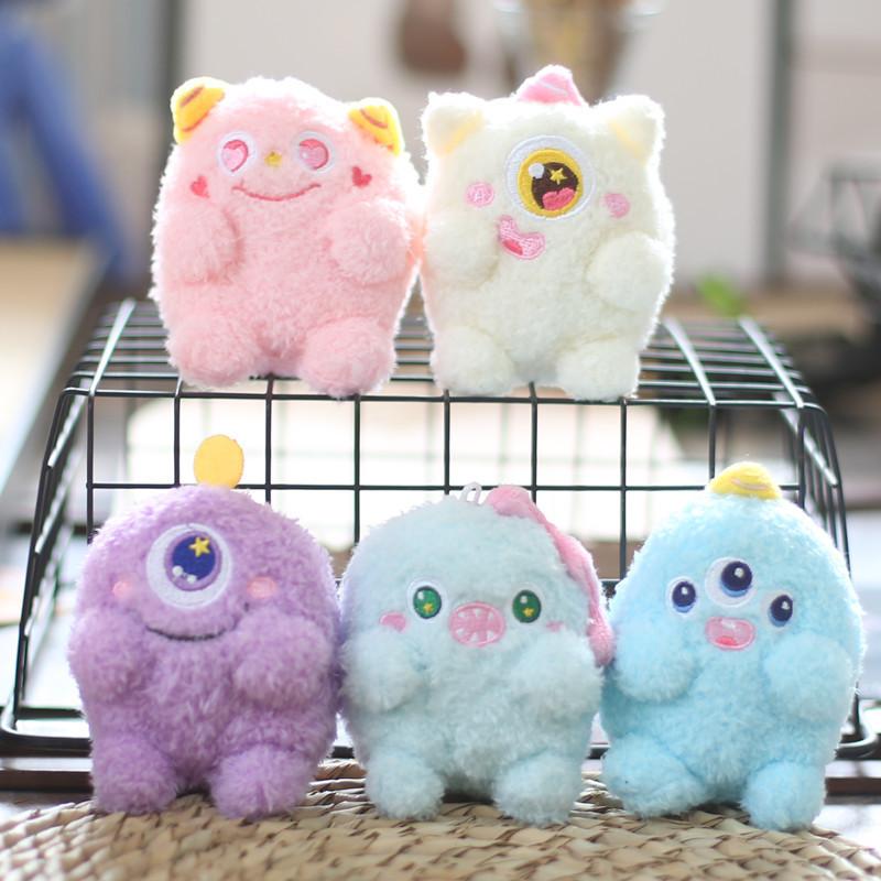 Charmantes kleines Monster Schlüsselanhänger Plüsch Entzückender Cartoon-Stil Weich und kuschelig mit großen Augen