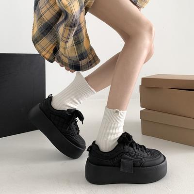 Pendler-Mode vielseitige Plateau-Schuhe weiß Damen 2025 neu Herbst leicht Low-Top Sport- und Freizeit-Board-Schuhe