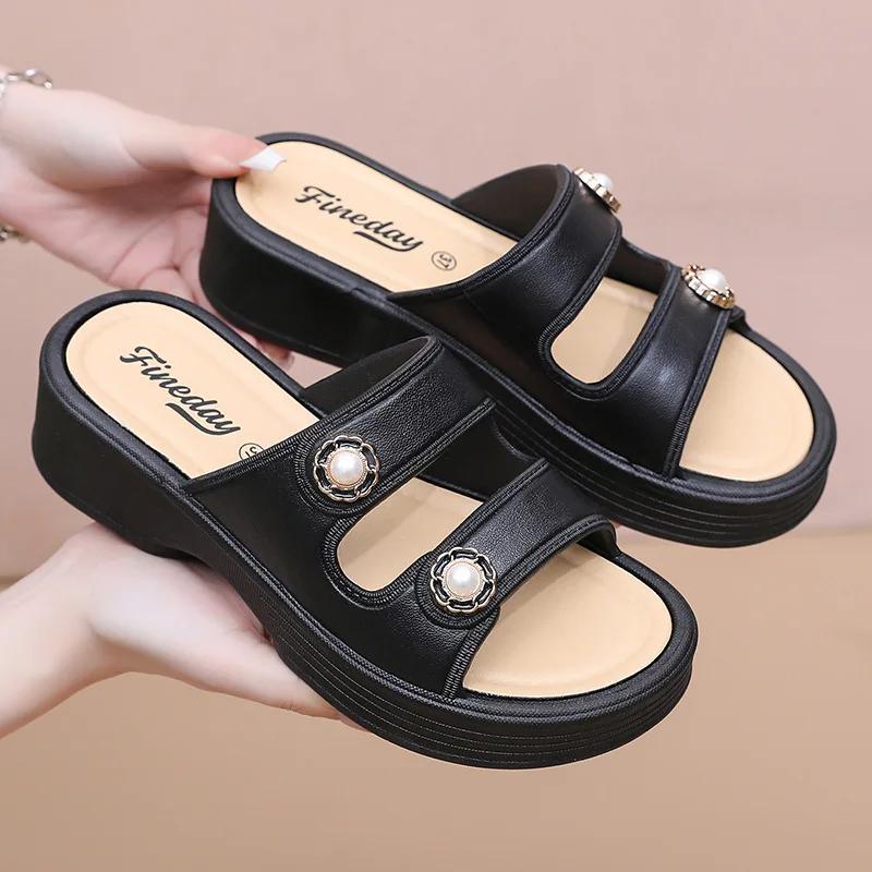 

2025 Summer High Heel Sandals Casual Non Slip Slippers Outdoor Fashion Slippers New Sandals Women s High Heel Shoes Women Shoes 40