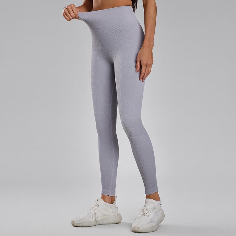 Women's European Style Seamless Ribbed High Waist Yoga Leggings - Peach Butt & Tummy Control Fitness Pants.