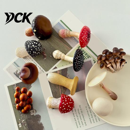 Hand Painted Mushroom Magnets 3D Refrigerator Magnet, Resin Fake Decorative Natural Theme Fridge Photo Notes Holder for Whiteboard Cabinet