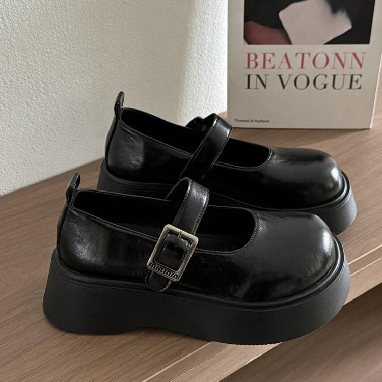 Big head and thick sole Japanese jk small leather shoes for women's 2025 spring and summer new muffin with skirt Mary Jane single shoes
