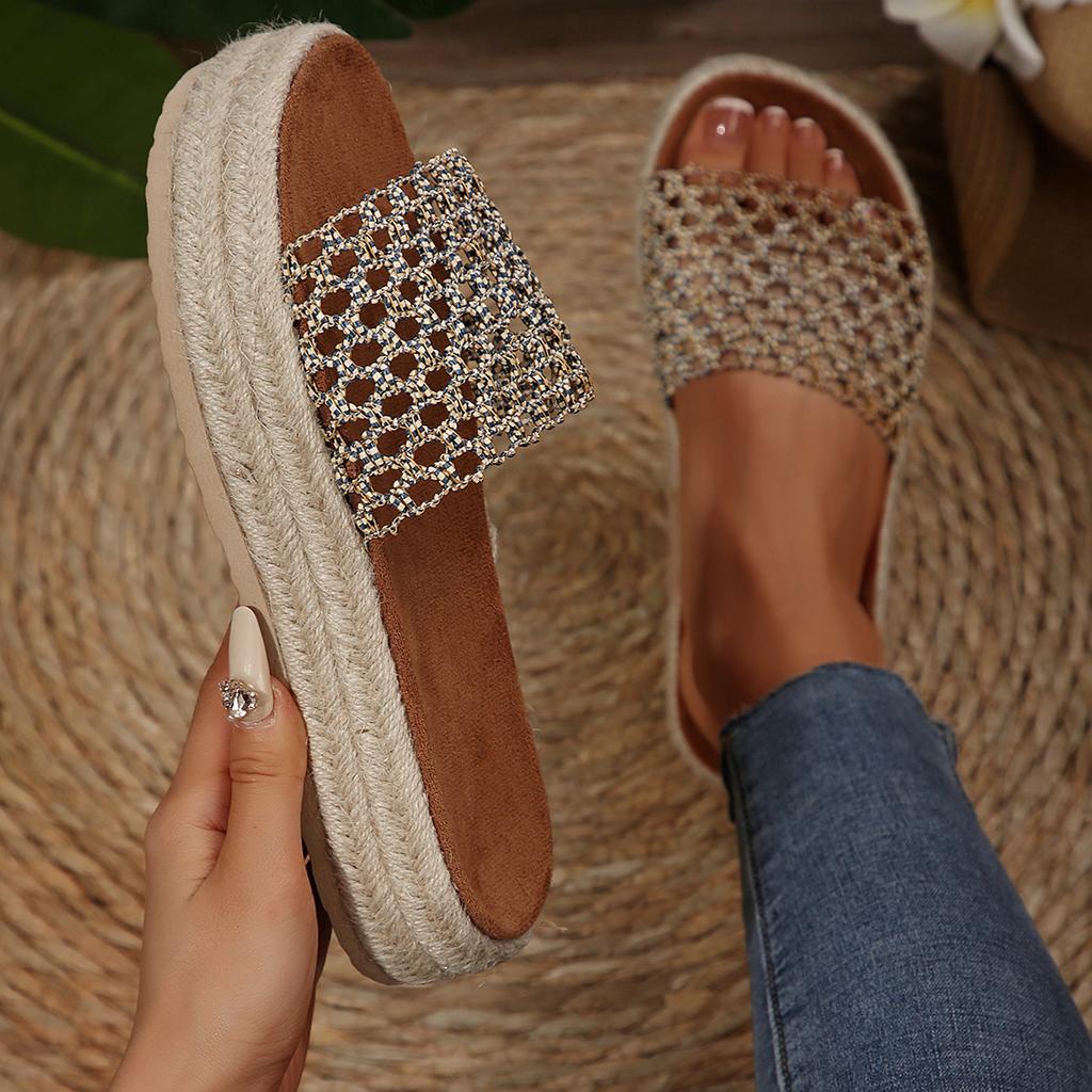 Fashion Straw Hemp Rope Simple Middle Heel Slippers Hollow Sexy Thick Bottom Casual Beach Slippers