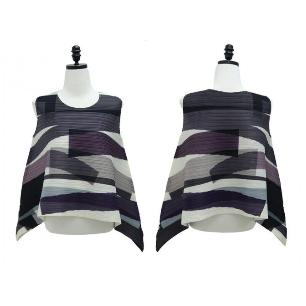 Shiz Madam Sleeveless Pleated Blouse T57120