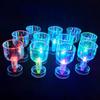 55 ml LED-Leuchtbecher mit Schalter, leuchtendes Trinkgeschirr, blinkende Getränke, Whisky, Softdrink-Becher, Party-Club-Bar-Atmosphäre-Zubehör