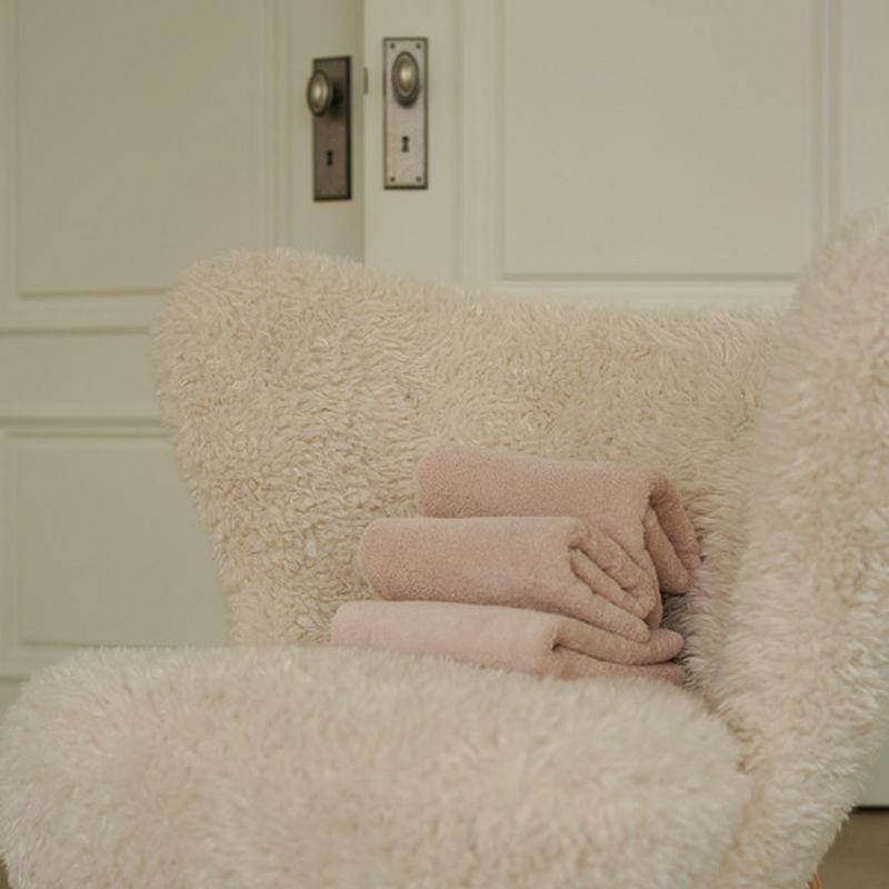 CLAUMAN 1981 1P Signature Hotel Towel _ Blush Pink