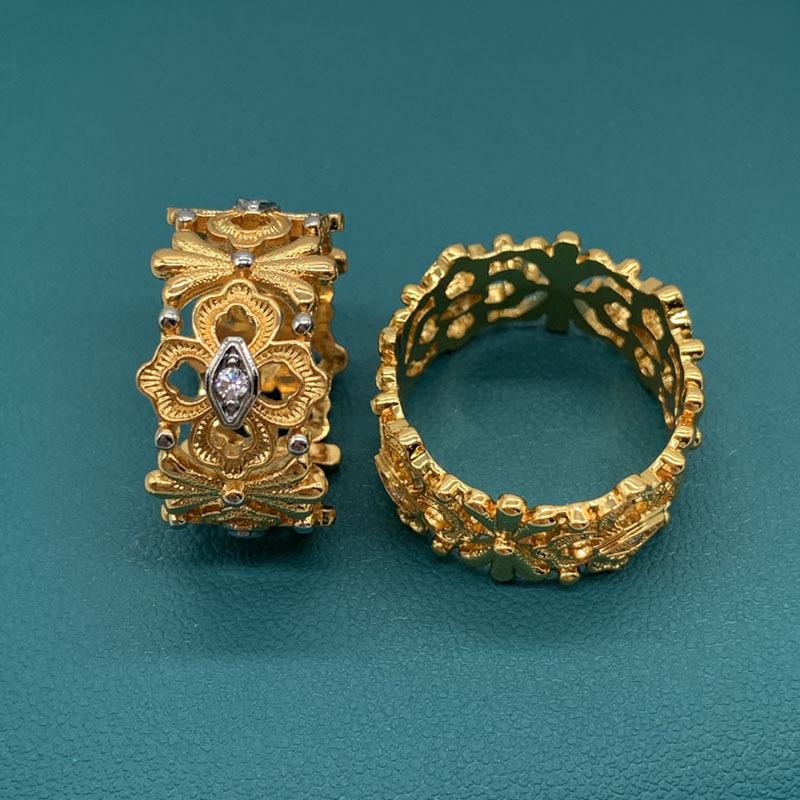 Italian Craft Geometric Hollow Clover Ring Female, Court Vintage 18K Gold Diamond Ring