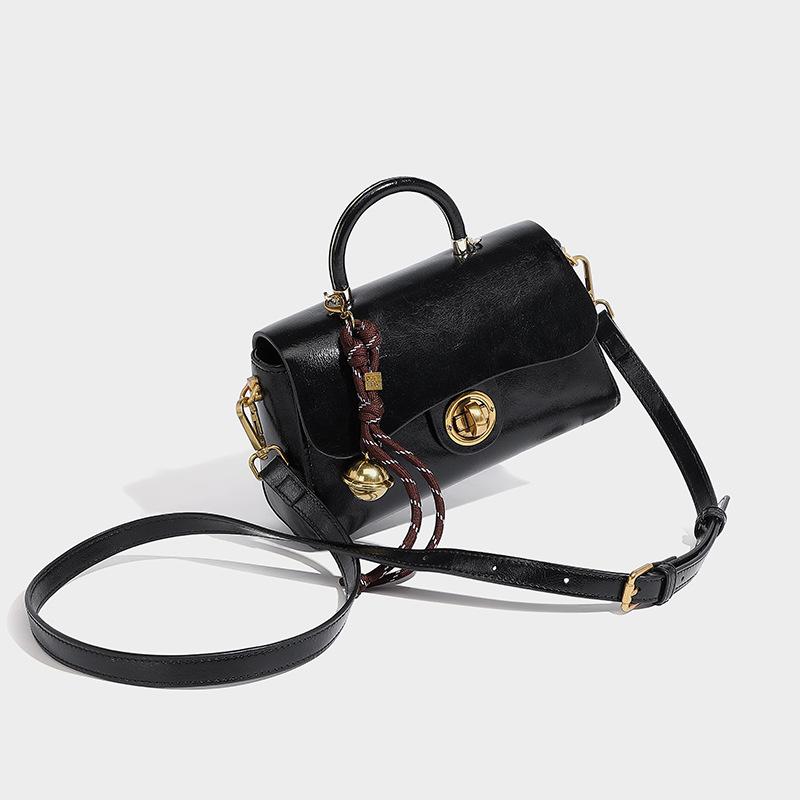 New Year and Christmas Small Square Bag, Women's Handbag, Red Wedding Bag, Shoulder and Crossbody Bag, Direct Shipment from Guangzhou Factory
