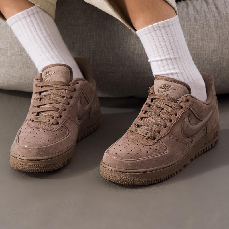 

Nike HV4406-200 Women s Casual Low-Top Shoes US 6