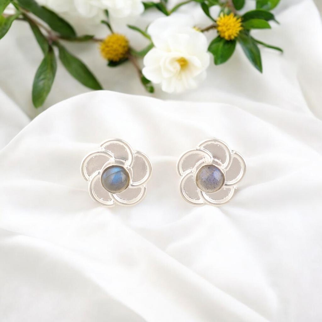 Natural Labradorite Gemstone 925 Solid Silver Handmade Jewelry Women Studs 0.5" EE-157-22