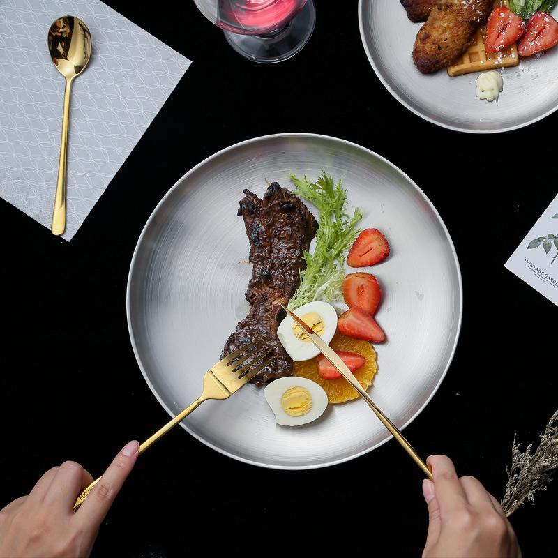 Kulaté nerezové jídelní talíře Ploché izolované Tlusté grilované mělké nádobí Western Steak Cake Ovocný tác Kuchyňské doplňky