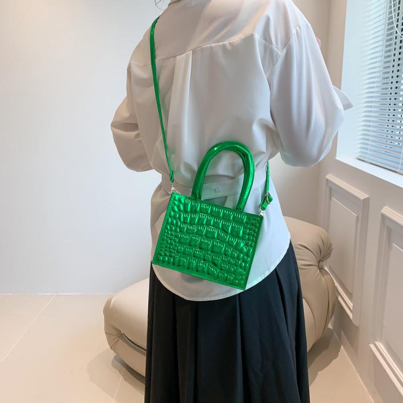 Trendy Retro Pu Handbag Small Square Bag For Fall Fashion With Unique Stitching