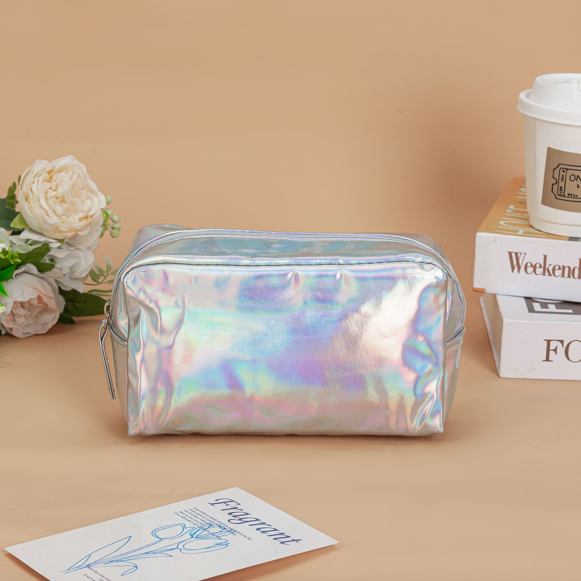 

Вместительная большая водонепроницаемая косметичка из ПУ, портативная дорожная цветная косметичка для мытья серебряный