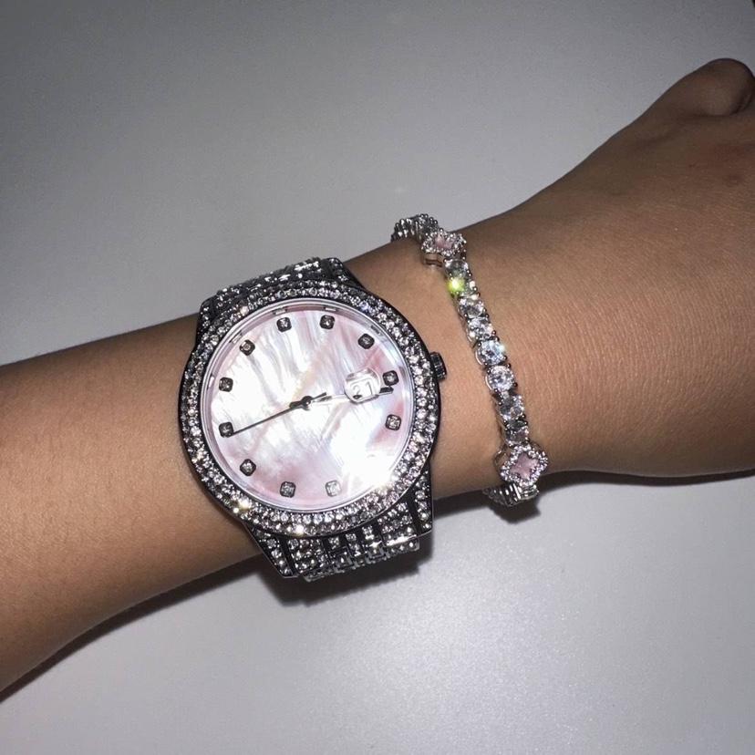 THE BLING KING Mother of Pearl Pink Dial Full Iced Out Two Tone Quartz Clock Business Waterproof Watches For Men Women