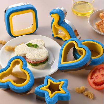 Cute Sandwich Cutter and Sealer Set For Breakfast Lunch Food Cutting Bread Mold Cookie Cutter Baking Pastry Tools