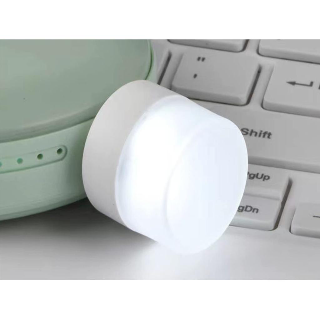 6 Stück USB Mini LED Nachtlicht, Warmweißes Einsteck-Leuchtmittel für Schlafzimmer, Flur, Badezimmer, Auto, Kleine tragbare Lampe
