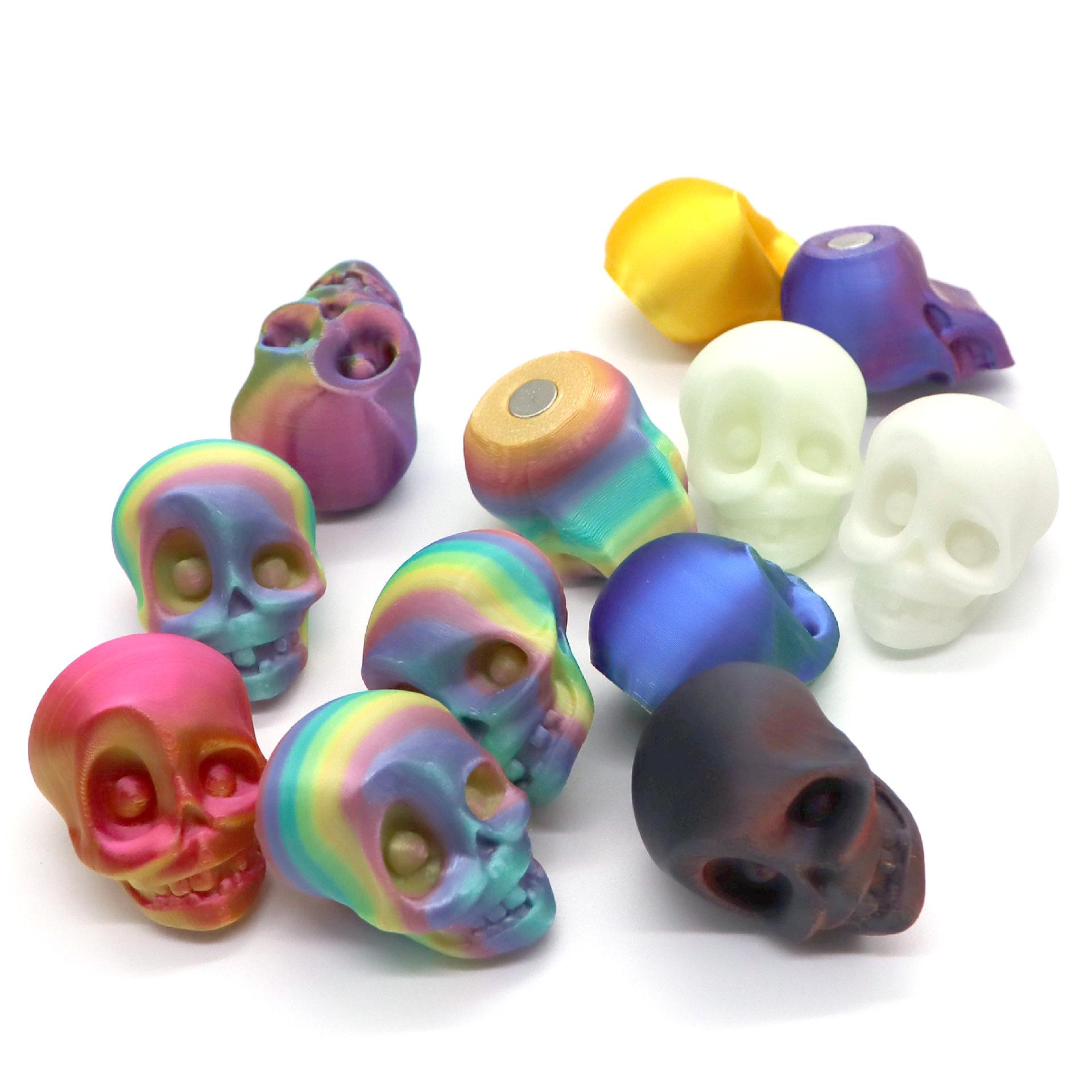 3D Printed Skull Figurine: Movable Skeleton Ornament, Trendy Toy & Craft Decoration.