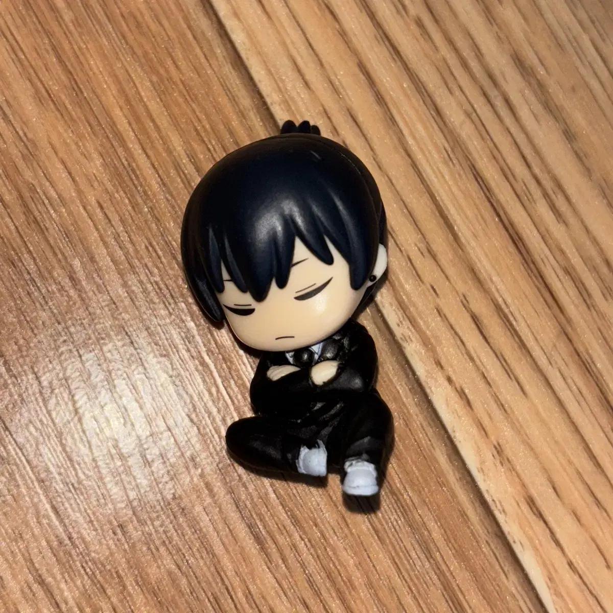 

Chainsaw Man Aki Shoulder Kick Gacha