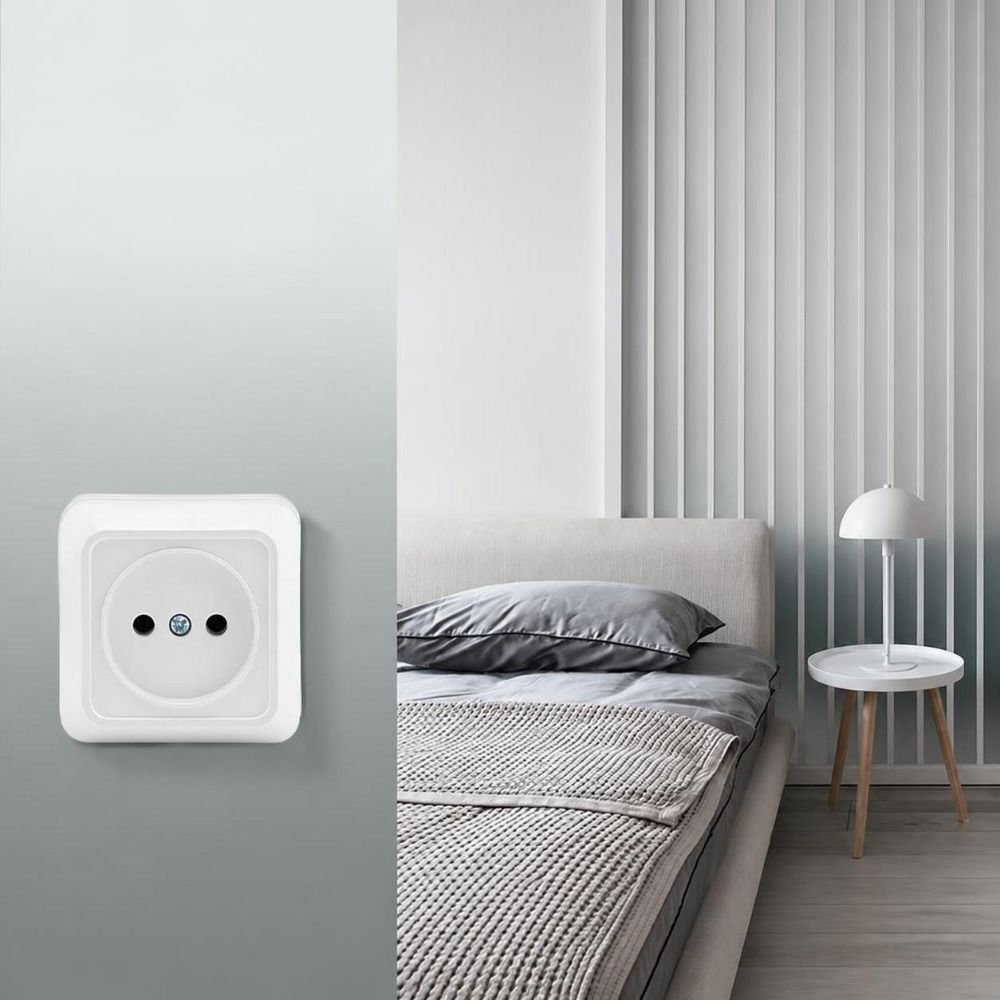 EU Standard EU Socket Wall Surface Mount Rocker Light Switch Durable Power Socket
