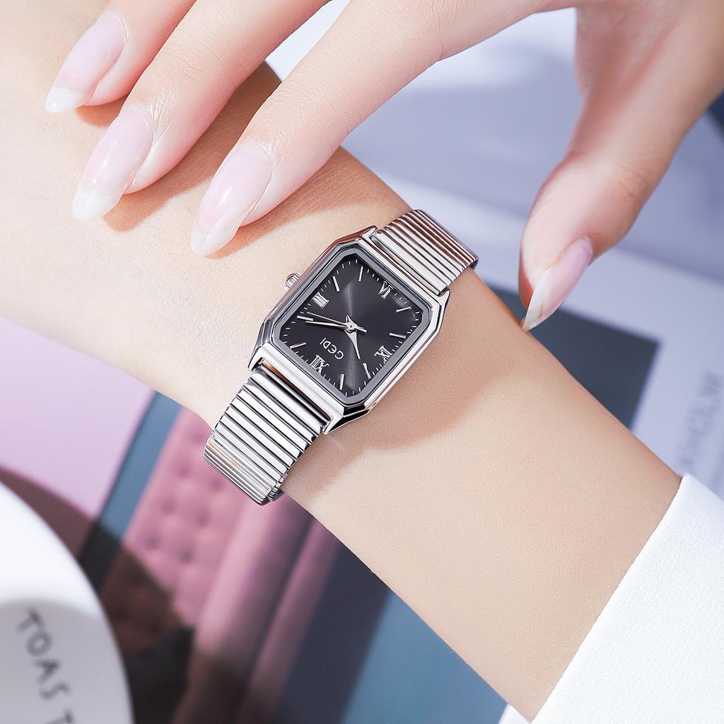 Simple Small Square Plate Alloy Women'S Watch Retro Roman Scale Quartz Watch Women'S Waterproof Watch