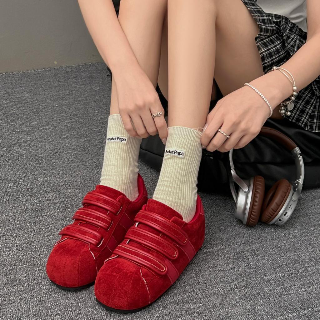 Niche retro Velcro bread shoes women's 2025 new soft sole inner height increase casual shoes versatile fashion single shoes