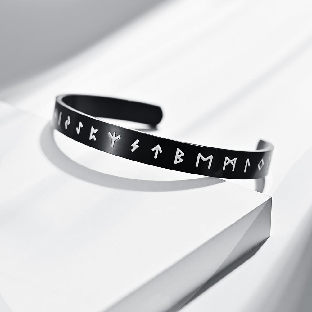 Titanium Steel Jewelry Nordic Viking Text Open Bracelet Viking Totem Mens and Womens Bracelet Handpiece