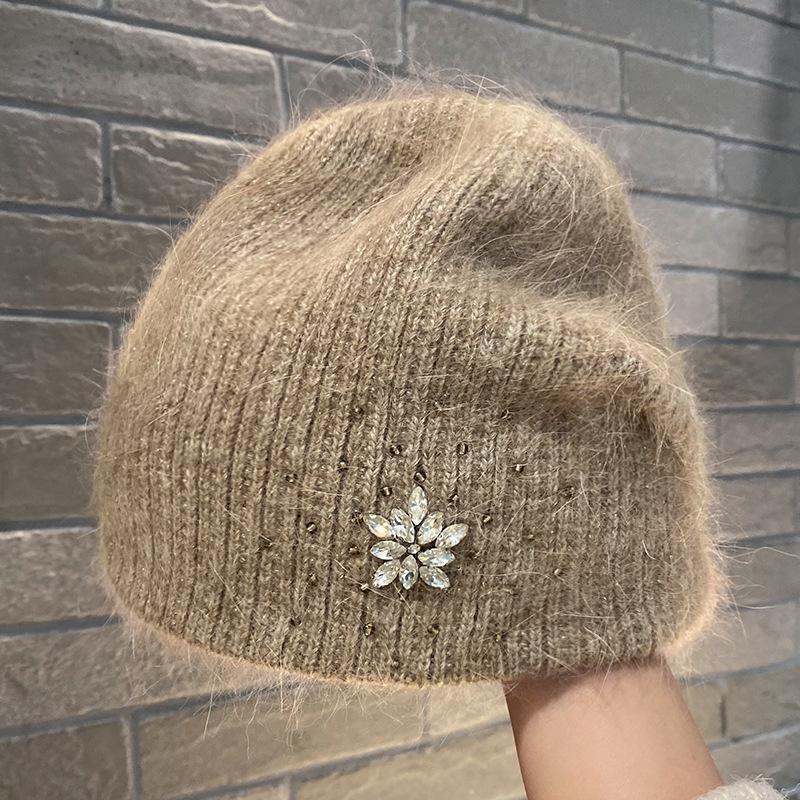 Chapeau tricoté en fourrure de lapin pour femme, mode automne et hiver, chapeau chaud épais, chapeau en laine polyvalent avec strass, protège-oreilles, chapeau de tête