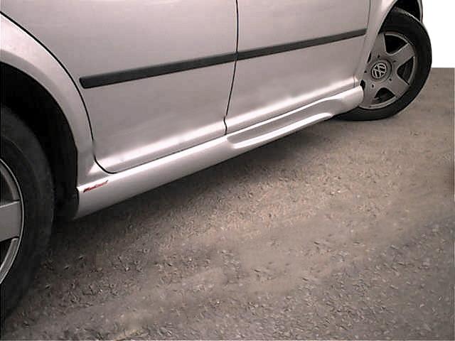 

Боковые пороги (под покраску) для Volkswagen Golf 4