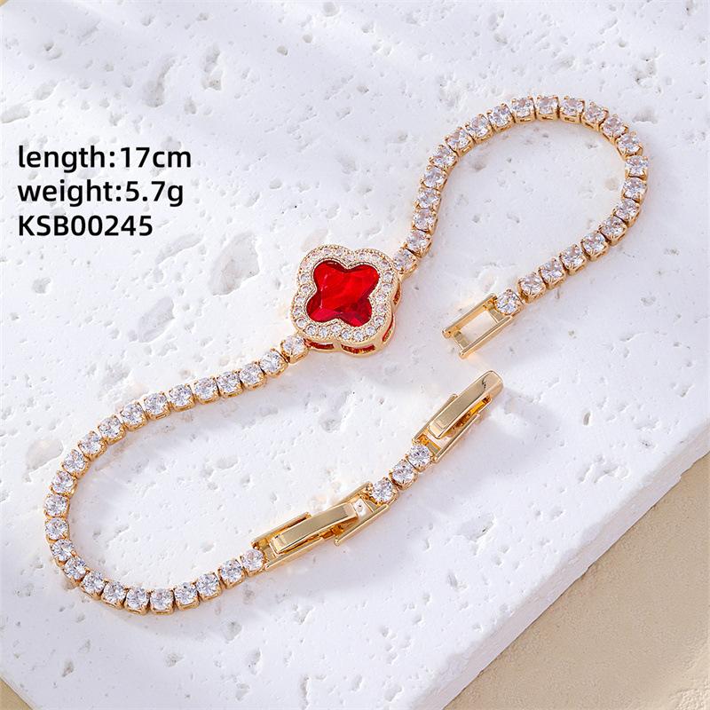 Copper inlaid zircon clover women's bracelet