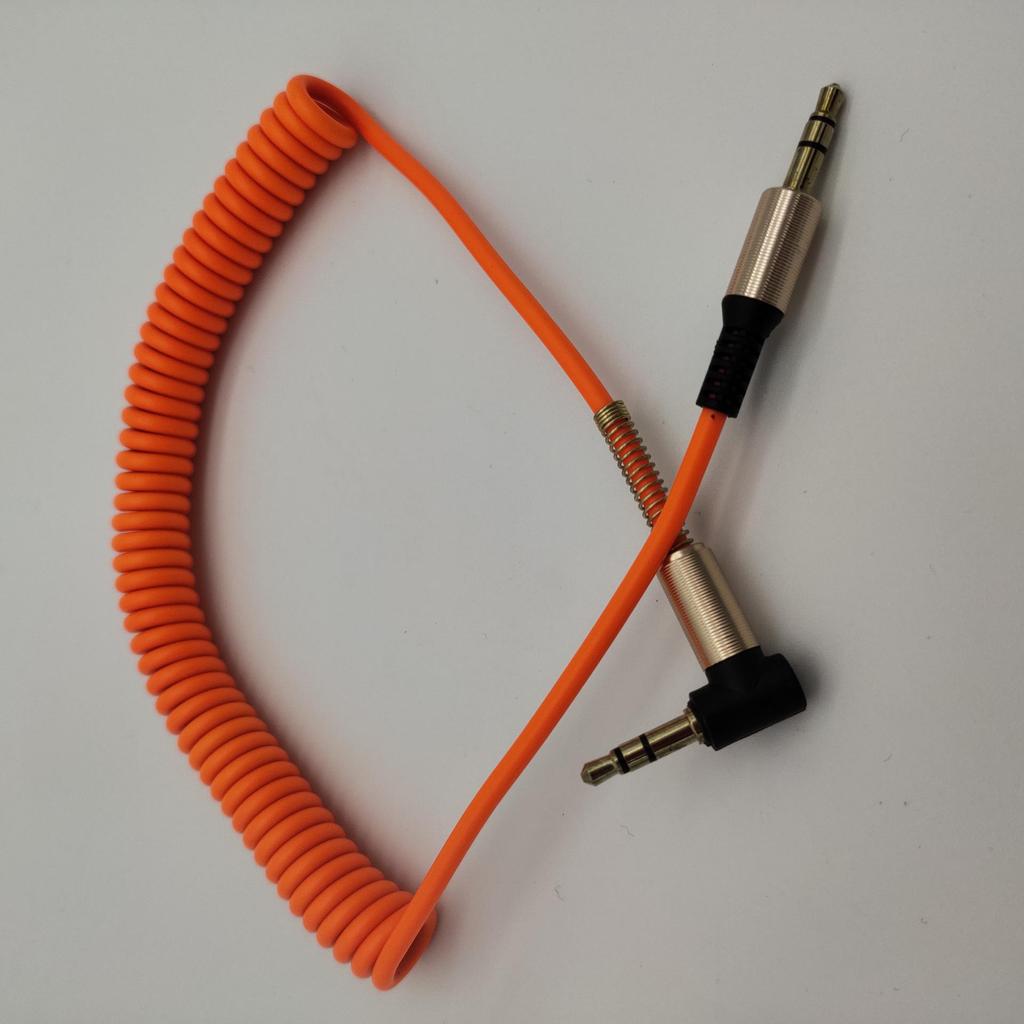 1.5m Retractable 3.5mm Male-to-Male AUX Spring Audio Cable with Elbow to Straight Head Design for Car Connection