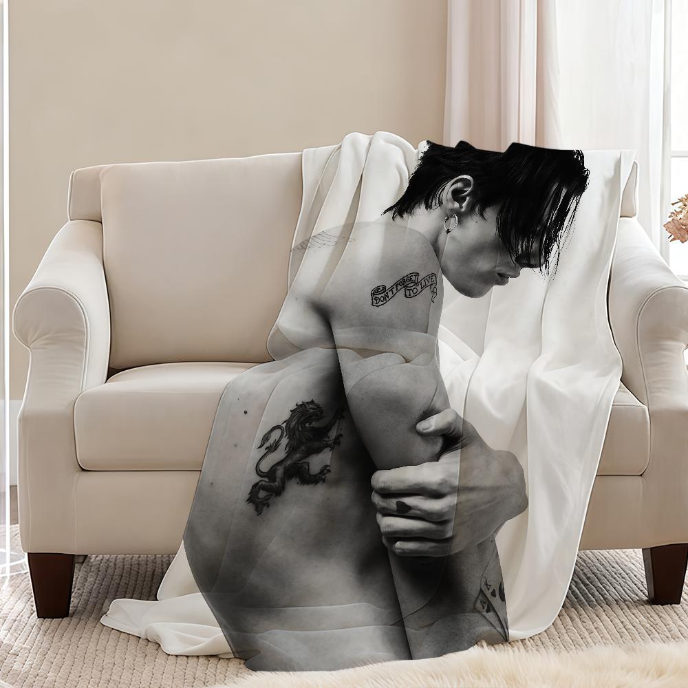 Blanket Throw English Super Y-YUNGBLUDS-ES Cosy Plush Living Room Singer Sofa Couch Childish Birthday Idols Gifts