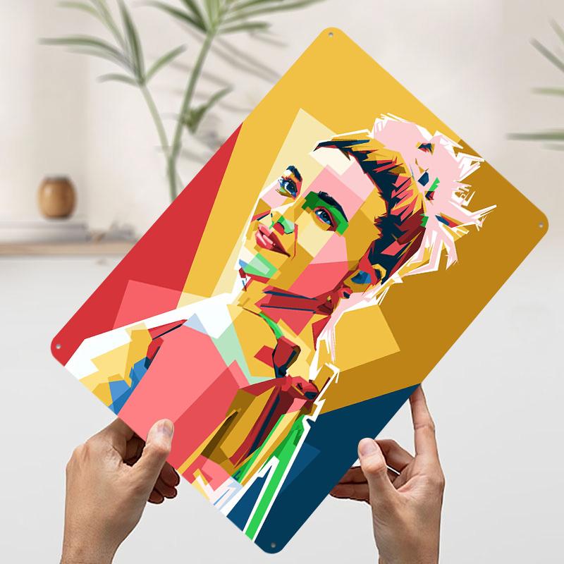

Girl Celebrities Tinplate Poster Customized Wall Art Vintage Retro Metal Signs for Decoration At Home Decorations Wand Deko Room 20x30cm（7.8x11.8inch）