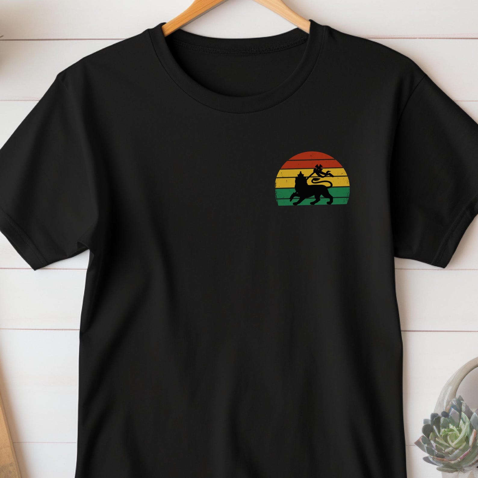 Rasta Shirt, Vintage Lion of Judah Rasta Reggae T-Shirt, Unisex Bella+Canvas Tee, Marley T-Shirt, Rastafari Shirt L