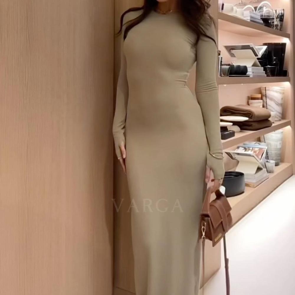 Women's Crew Neck Long Sleeve Maxi Dress Slim Fit High Waist Solid Ruched Bodycon Club Dress