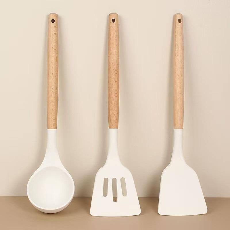 1PC daily kitchen silicone spatula high temperature resistant silicone spatula non-stick pan cooking kitchen tools cooking spatula
