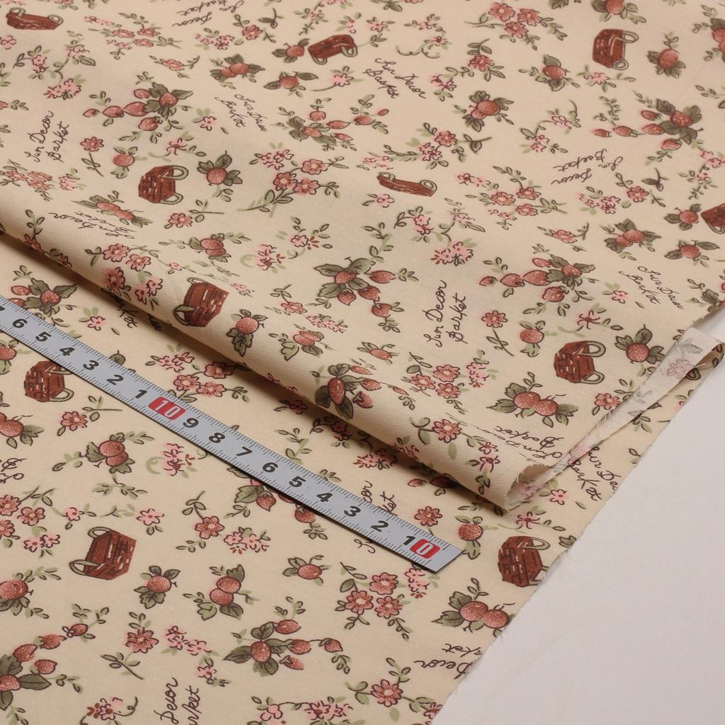 160cm*50cm Twill Pure Cotton Fabric, Countryside Strawberry Flower Print, Handmade DIY Clothing Bedding Fabric