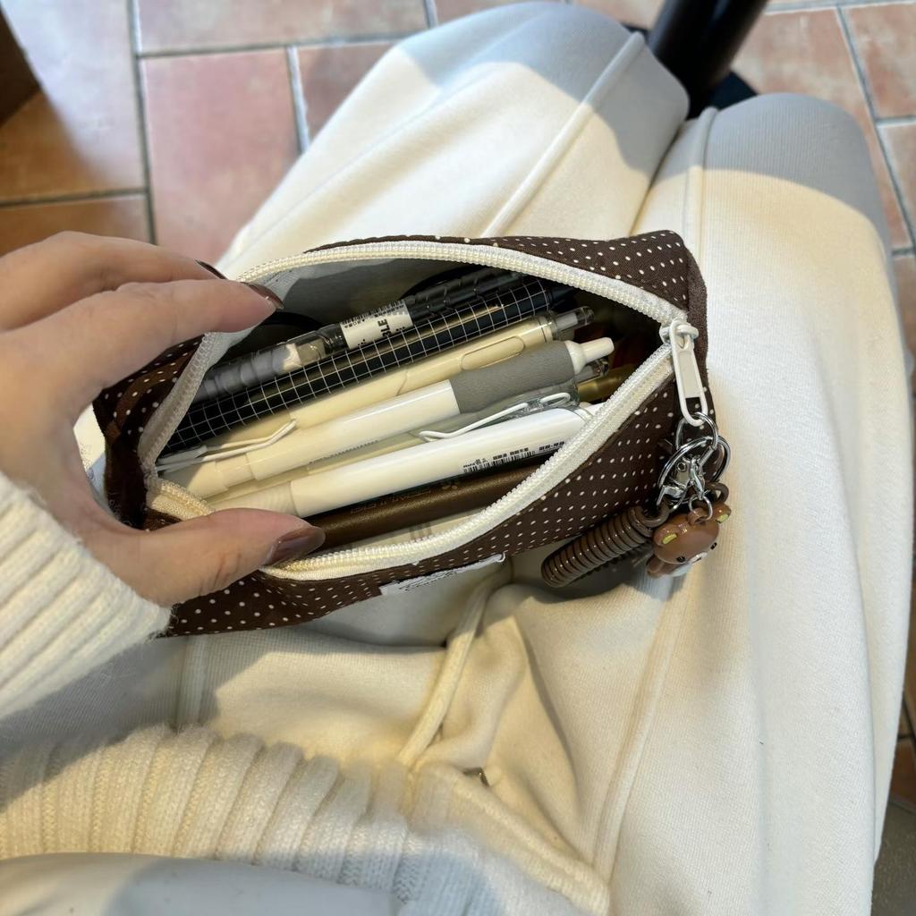 Estuche para Lápices Rilakkuma de Lunares con Bordado Japonés - Bolsa de Papelería de Gran Capacidad