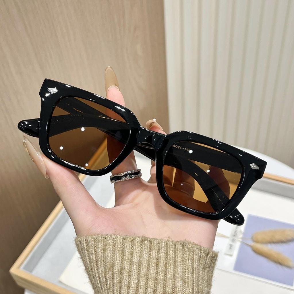 1pc European and American Retro Men's and Women's Fashionable Sunglasses Trend Versatile Summer Sun Shading and UV Protection Fr