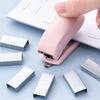 Mini-Tacker-Set Tragbarer Kleiner Tacker und Klammern zum Binden von Papier Student Büro Schreibwaren Blau Rosa Weiß