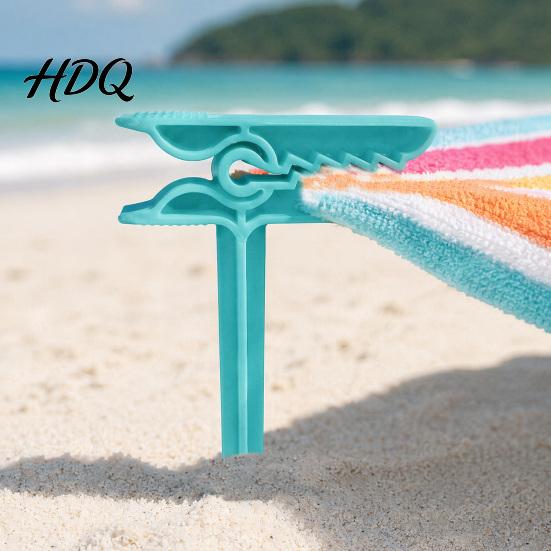 Beach Blanket Fixing Stake 4Pcs Towel Clip Stake Windproof Outdoor Picnic Clips Sand Spikes Portable Holder Mat Clamps