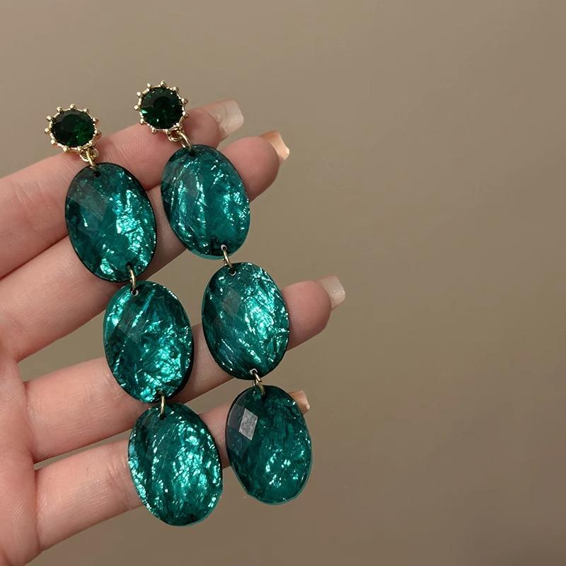 Female Exaggerated Retro Cool Earrings