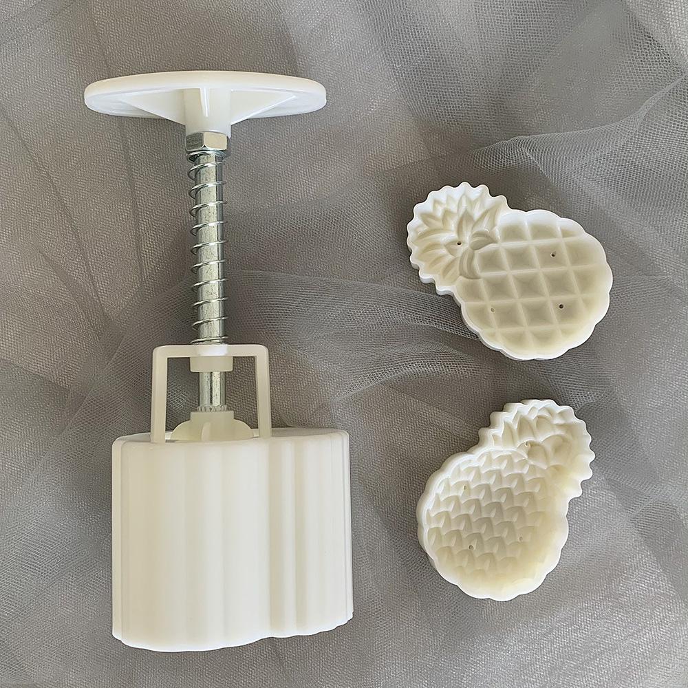 Press Household Items 3D Pineapple Bakeware Tools Mooncake Mold Pineapple Mooncake Cookie Cutter