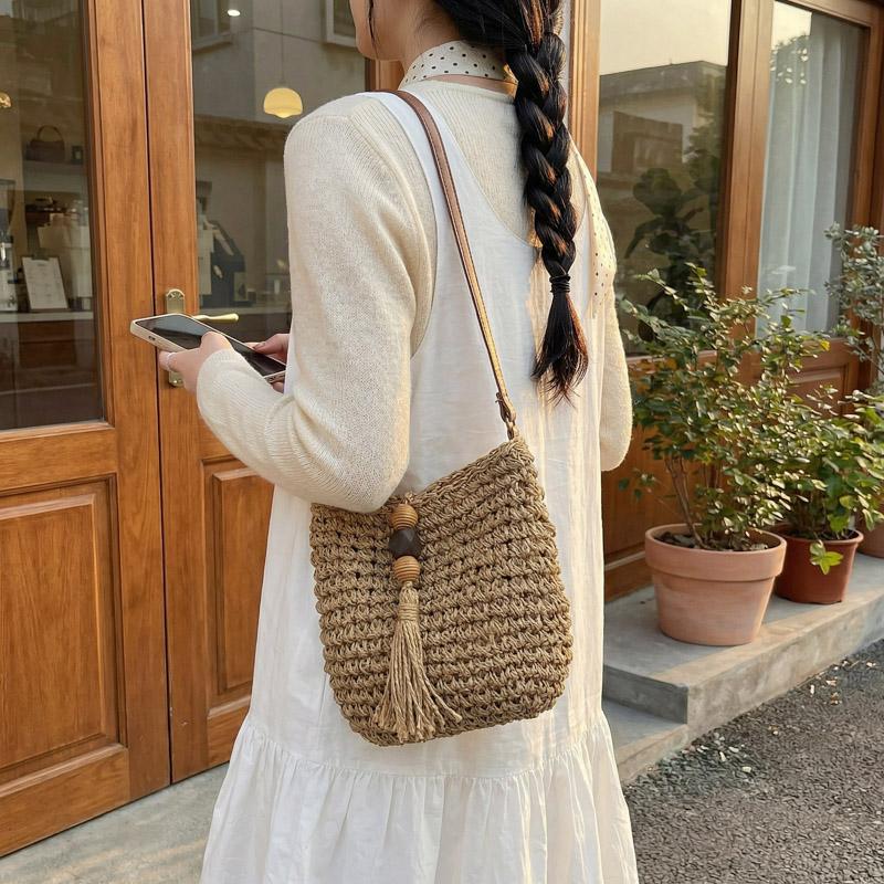 Straw Bag Women's Beach Shoulder Bag Crossbody Bag Large Capacity Women's Bag